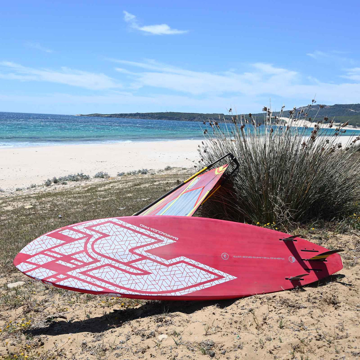 F2 Windsurfboard Barracuda HD 72-88L Größe wählbar Rot/Weiss